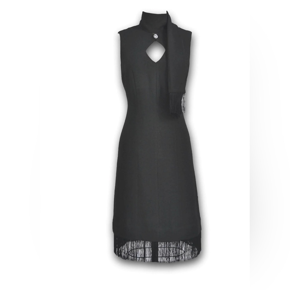 J. Peterman Key Hole Neckline Crepe Dress